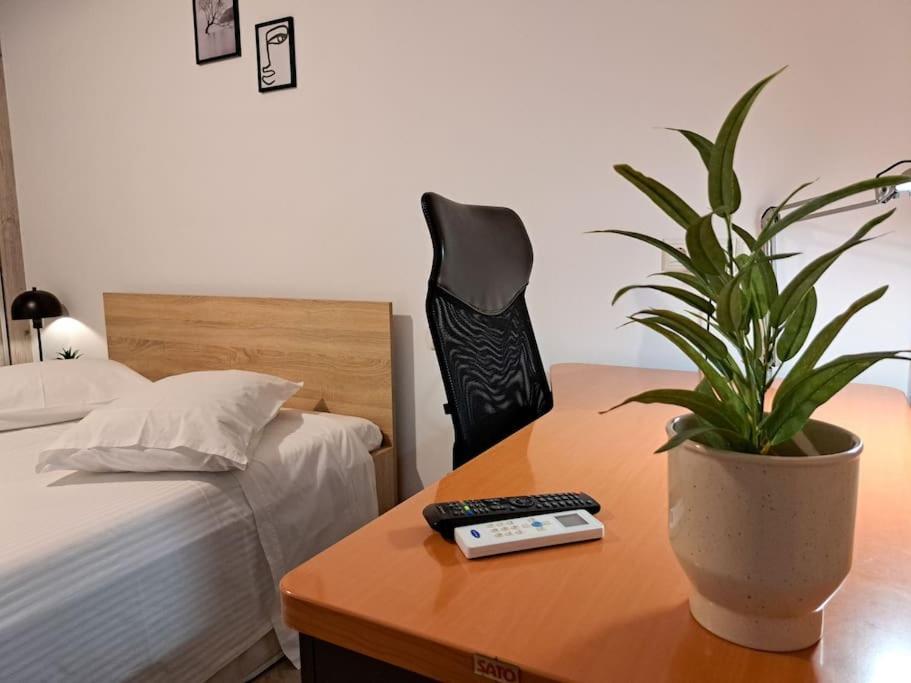 Mini 5 Apartment Patras
