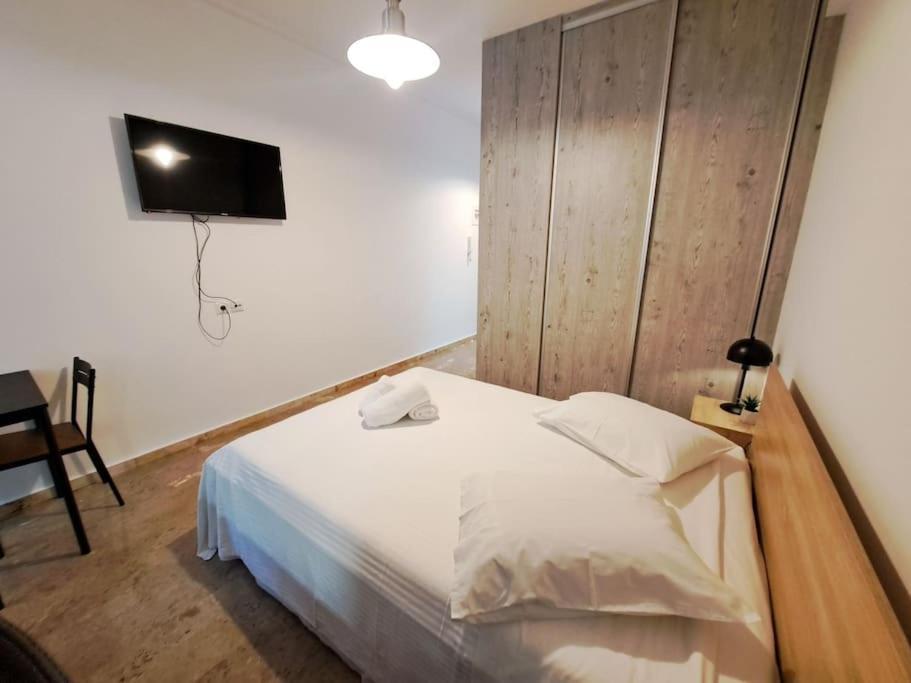 Mini 5 Apartment Patras